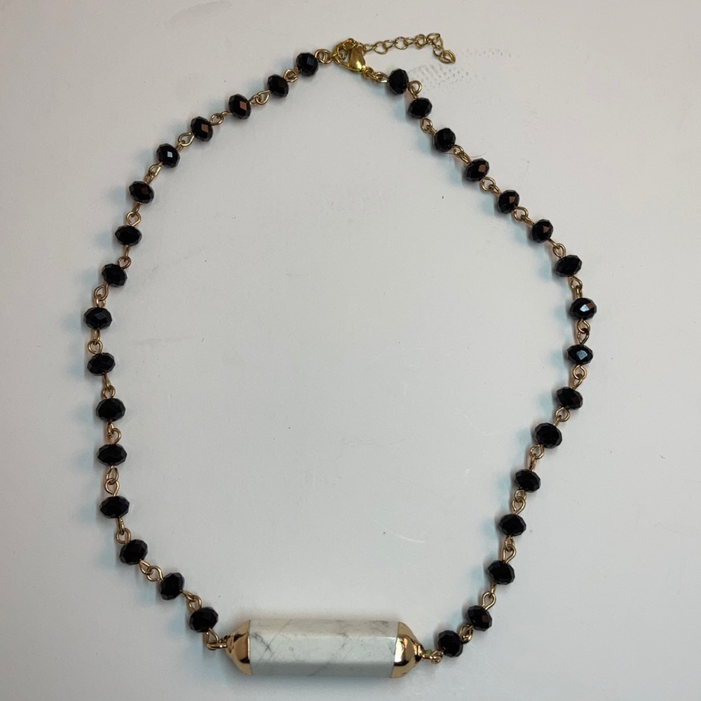 Black Beaded Short Necklace